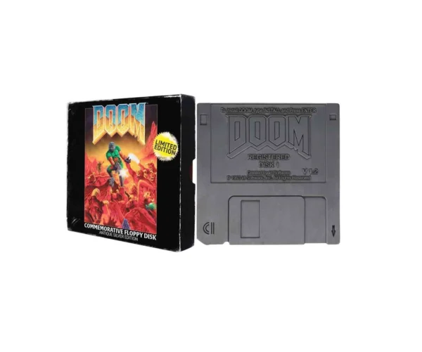 doom-floopy-disk-limited-edition-replica-fanatik